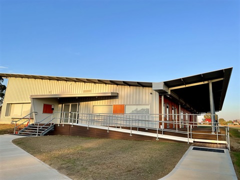 Corowa-Saleyards-building-entrance-east-side.jpg