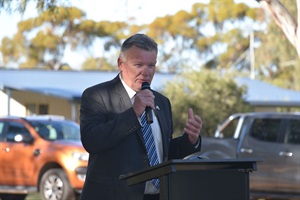 Waterfront Pavillion Urana Opening Mayor Pat Bourke