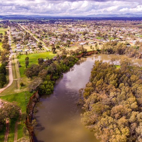 The Murray River near Howlong